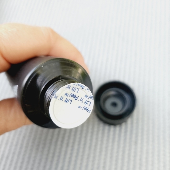 Hello Activated Charcoal Epic Whitening Toothpaste 4 oz - Picture 7 of 7